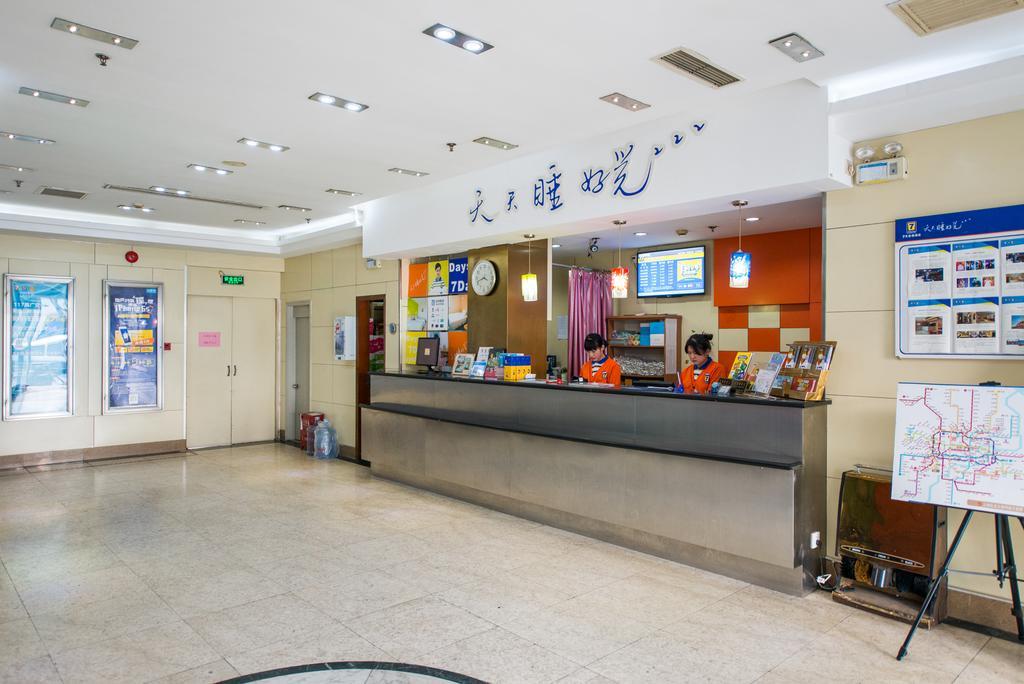 7Days Inn Shanghai Railway Station Eksteriør billede
